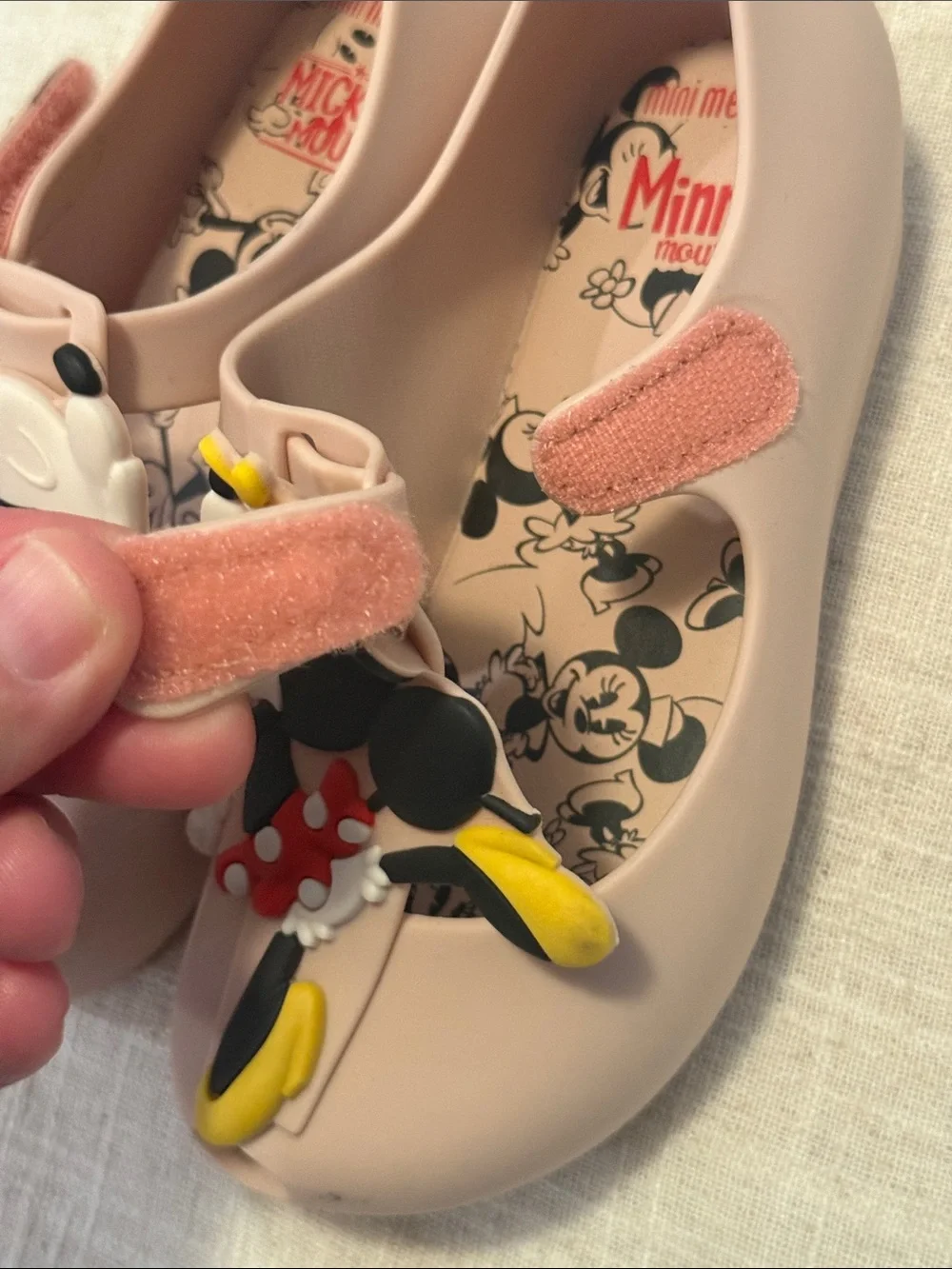 Mini Melissa; Kissing Minnie & Mickey. No Tags, Never Worn